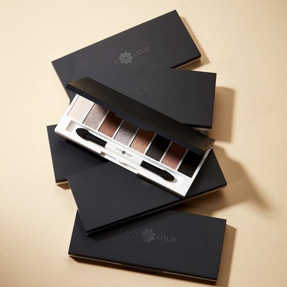 Lily Lolo Pedal to the Metal eyeshadow palette - Picture 2 of 5